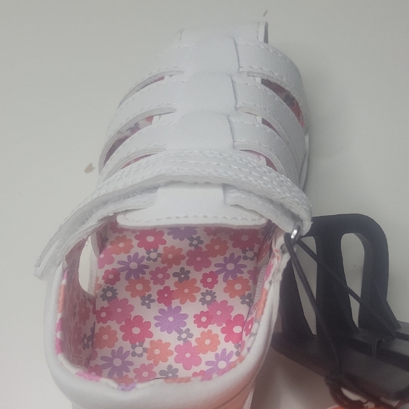Wonder Nation White Kids Sandals with Floral Interior - Picture 5 of 6